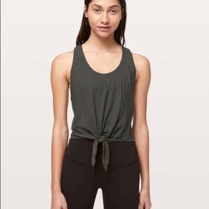 Lululemon tank top